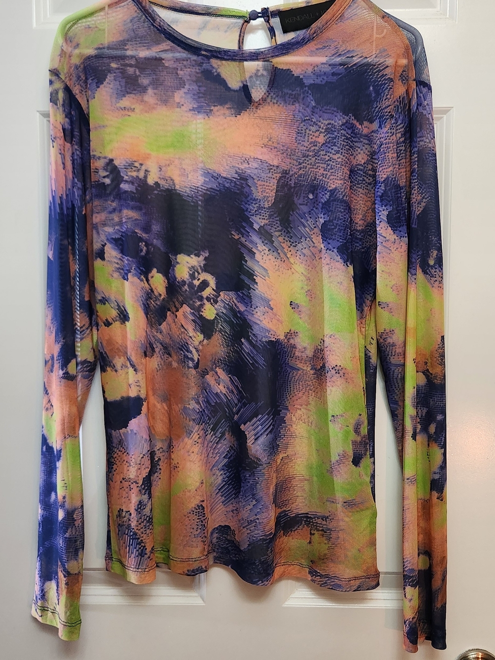 Kendall & Kylie Women’s Long-Sleeve Abstract Print Top, Purple, Lime & Peach. XL